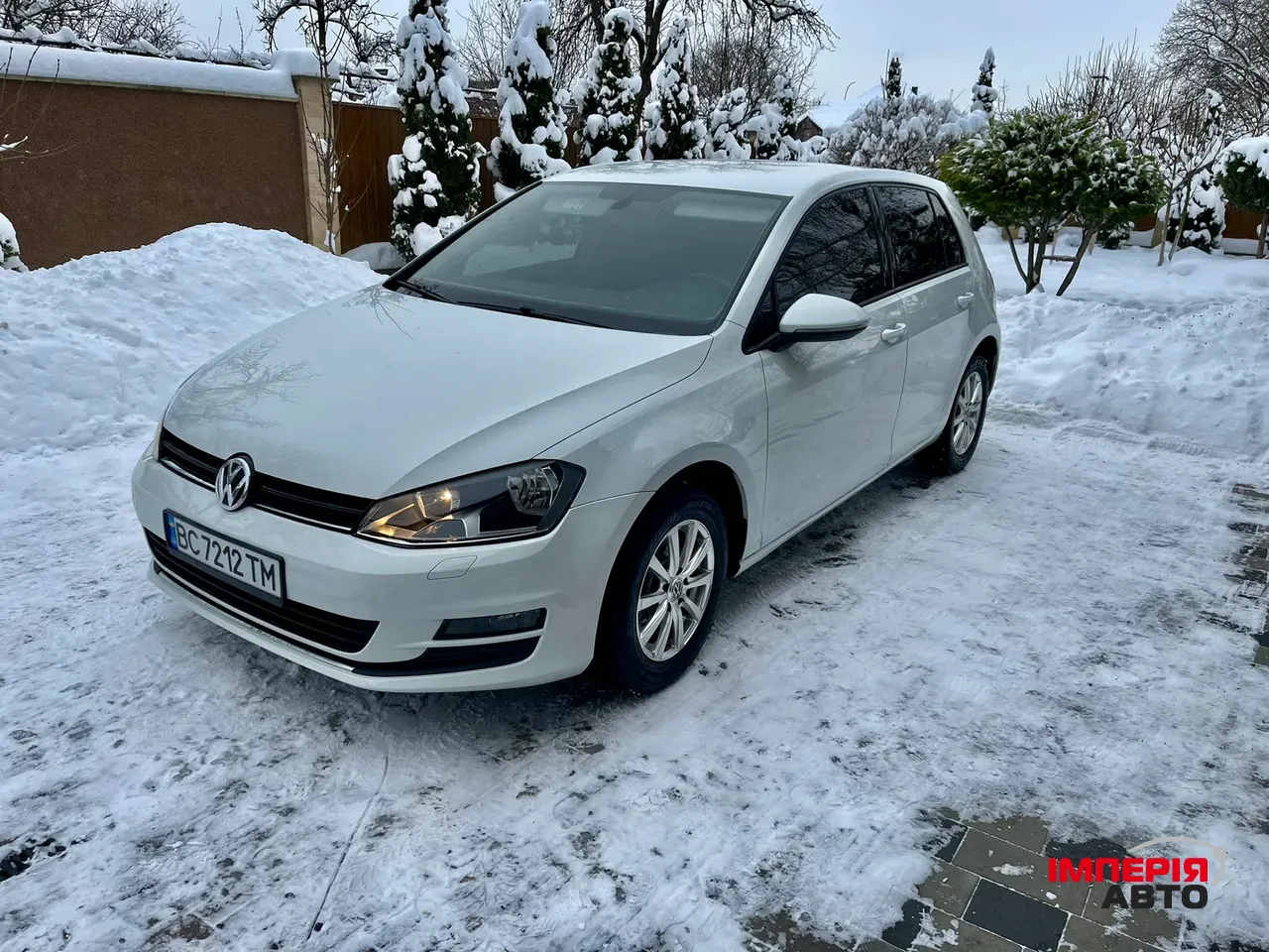 Volkswagen Golf - фото 1