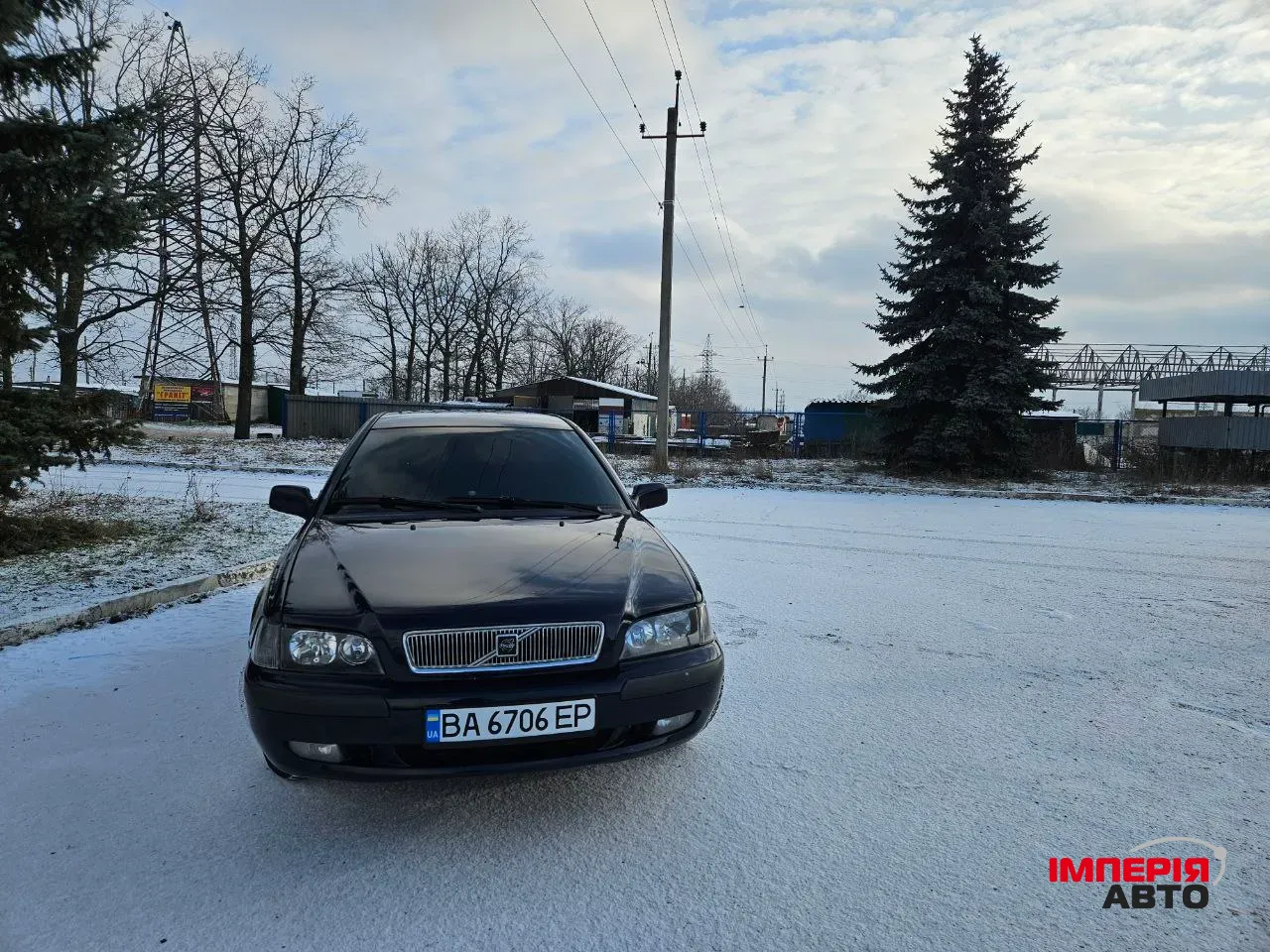 Volvo V40 - фото 4