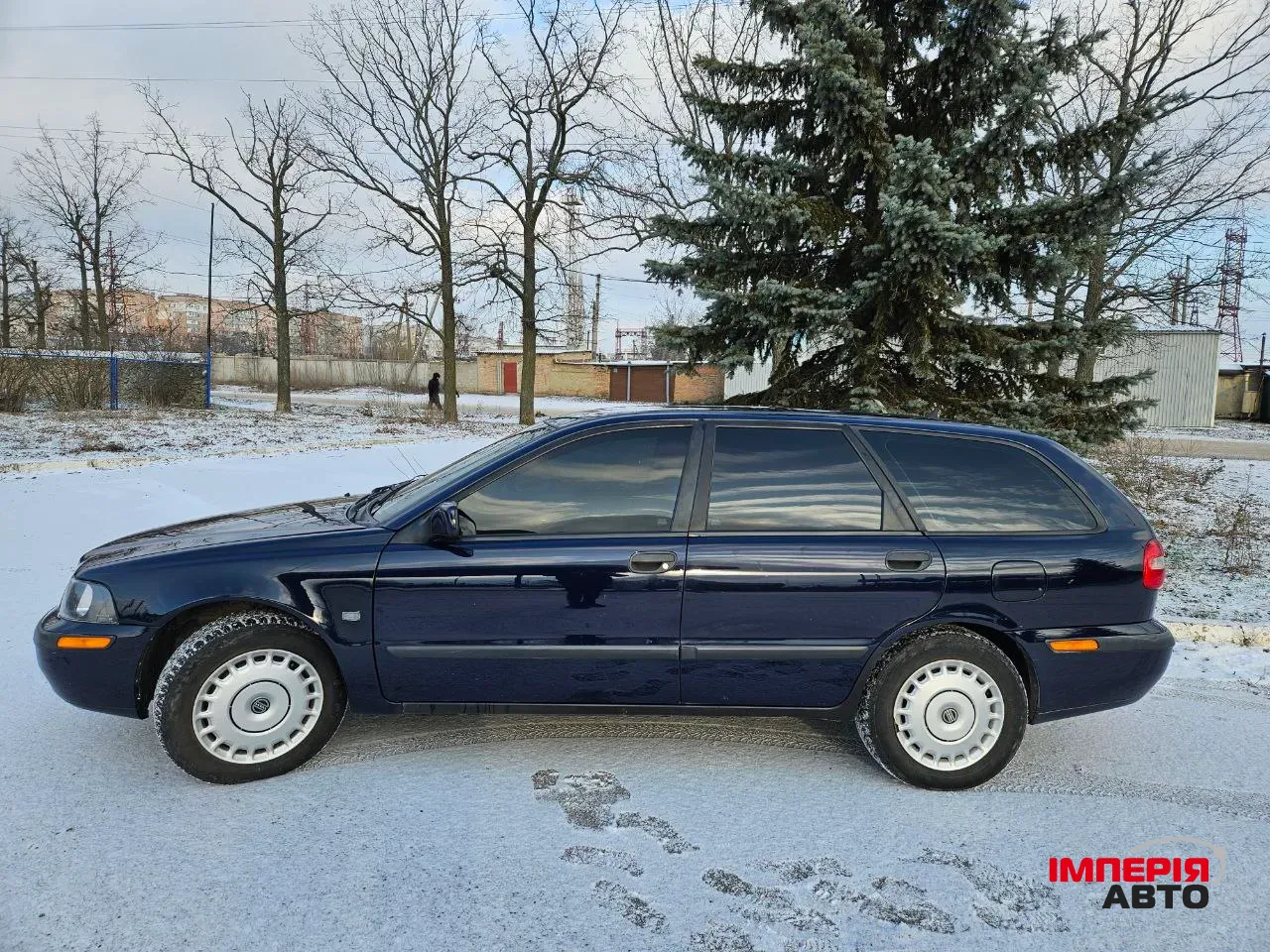 Volvo V40 - фото 6