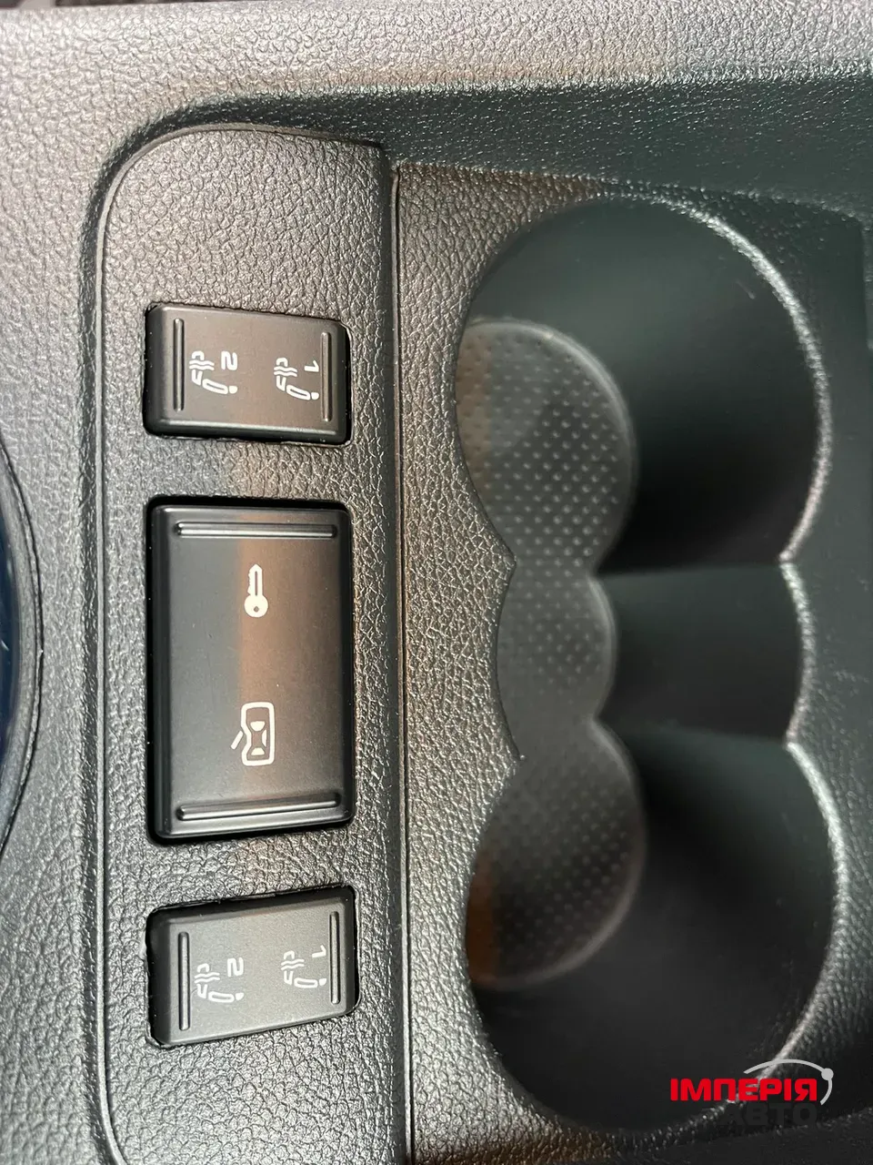 Skoda Fabia - фото 25