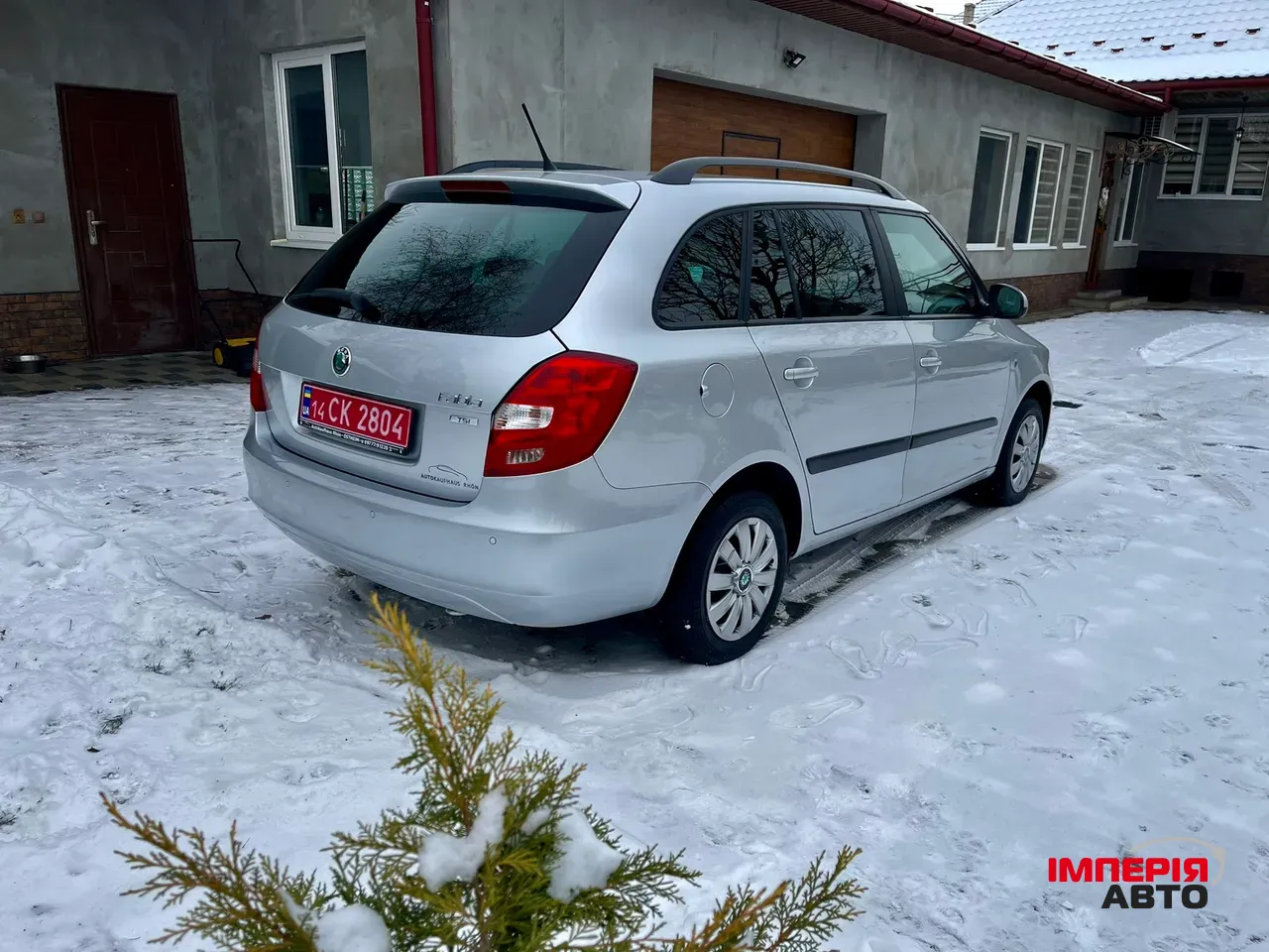 Skoda Fabia - фото 4