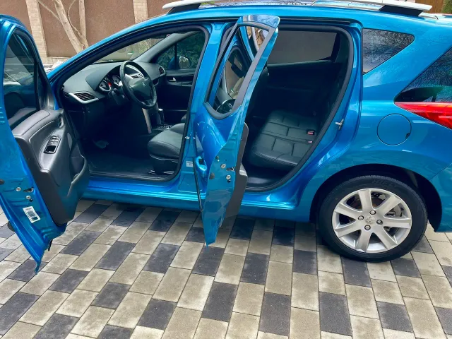 Peugeot 207 - фото 5