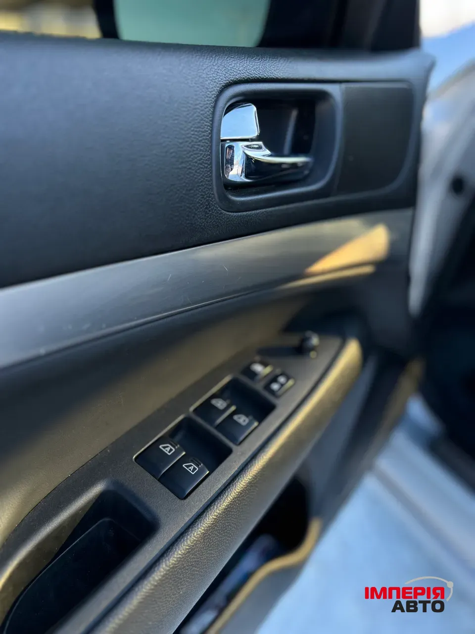 Infiniti G - фото 5