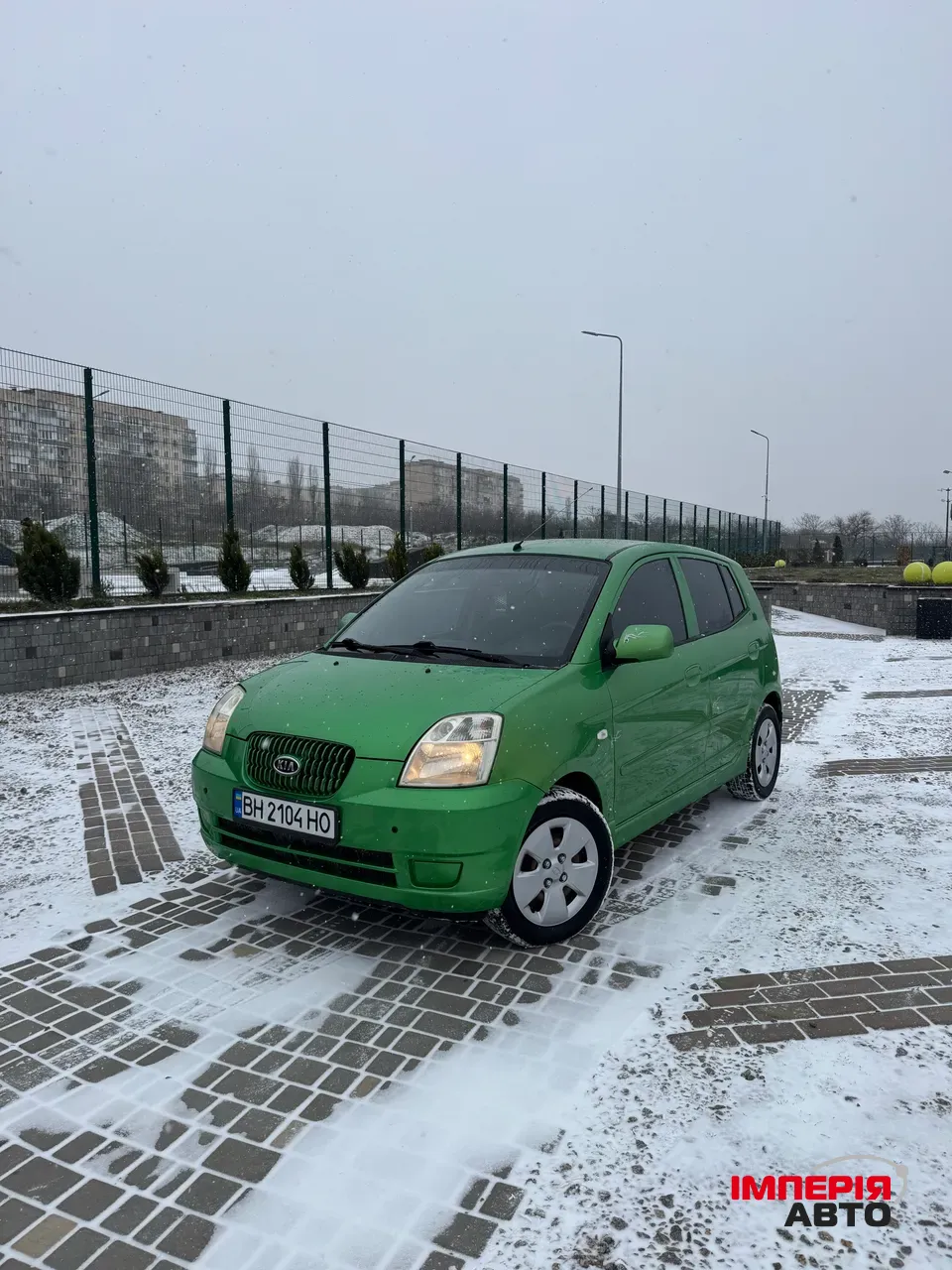 Kia Picanto - фото 1