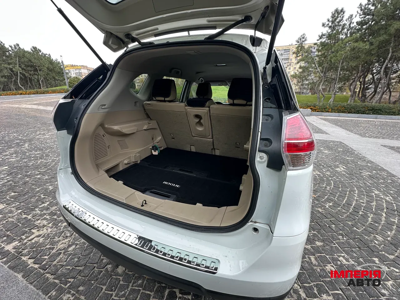 Nissan Rogue - фото 11