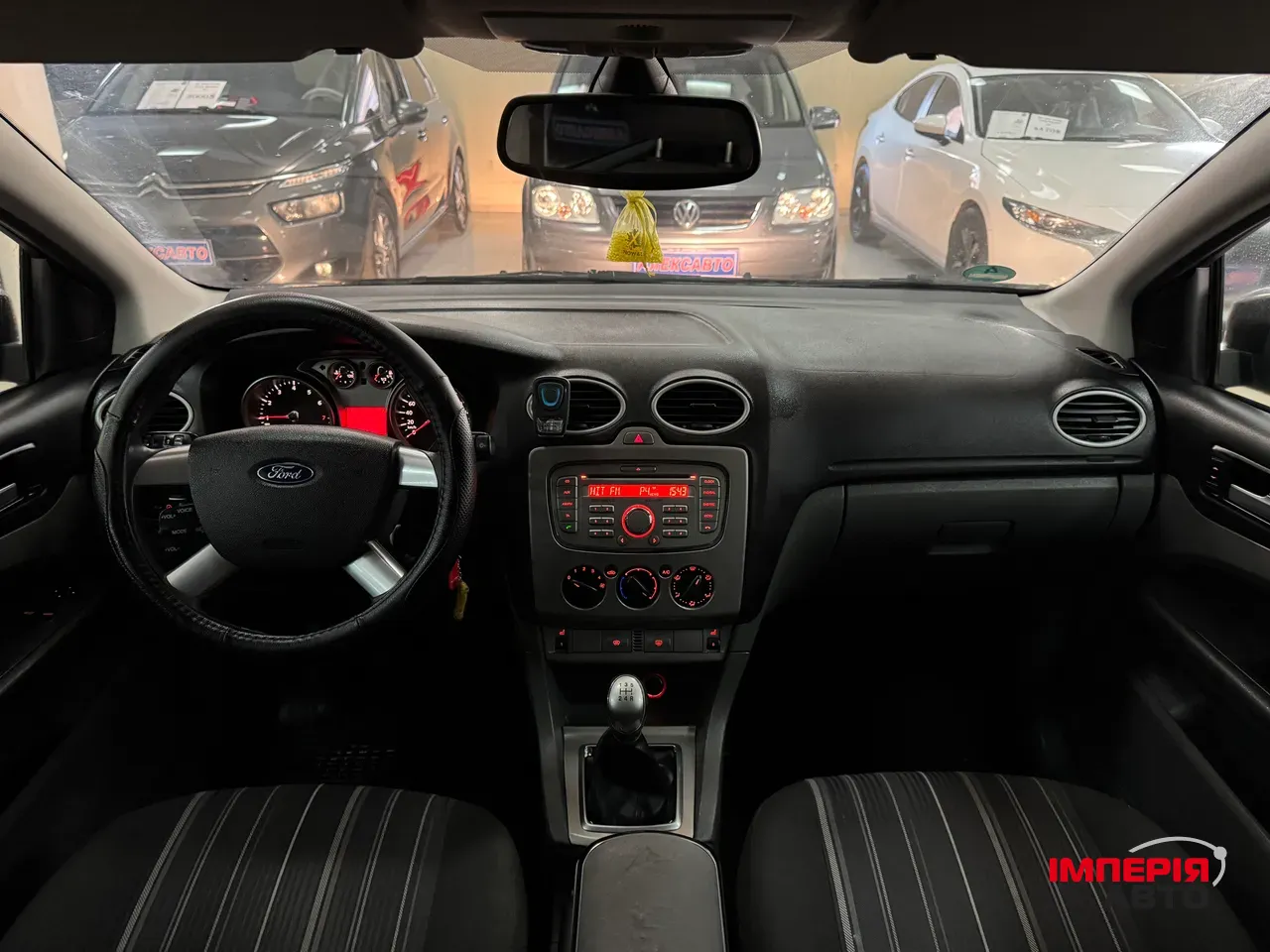 Ford Focus - фото 9