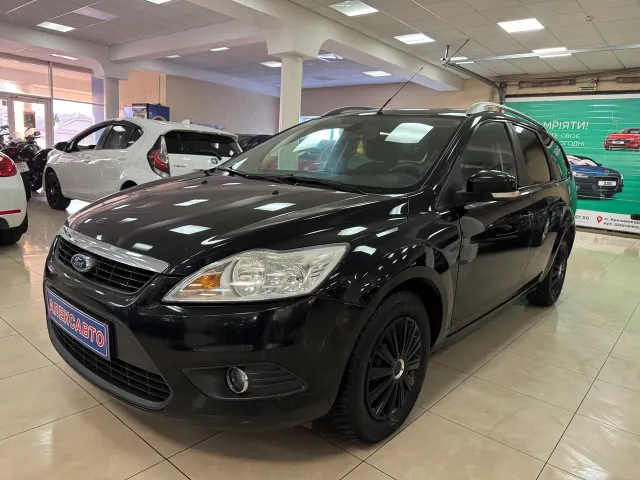 Ford Focus - фото 3