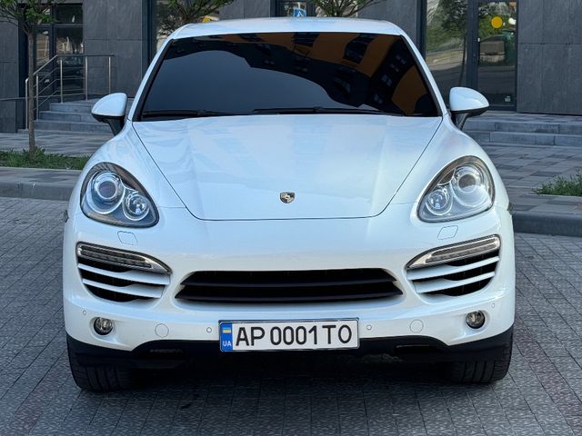 Porsche Cayenne - фото 3