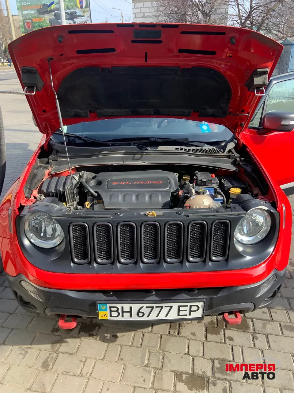 Jeep Renegade - фото 6