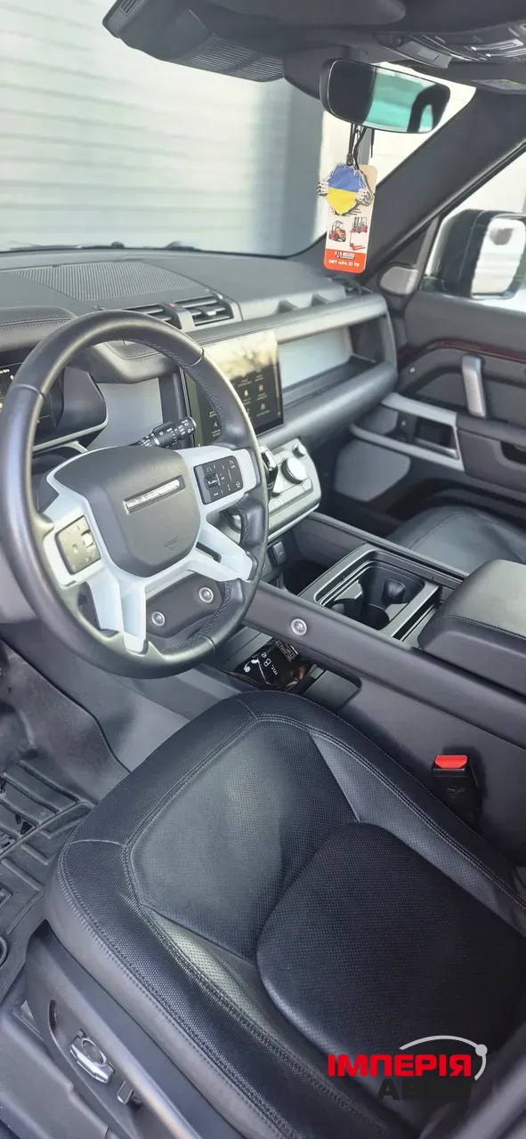 Land Rover Defender - фото 14