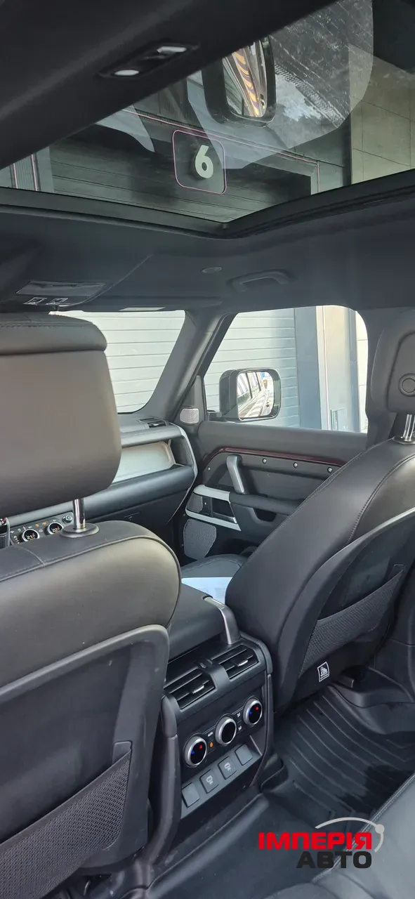 Land Rover Defender - фото 28