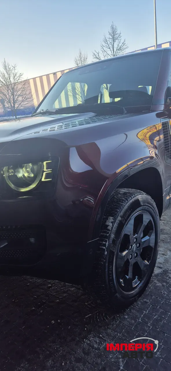 Land Rover Defender - фото 7