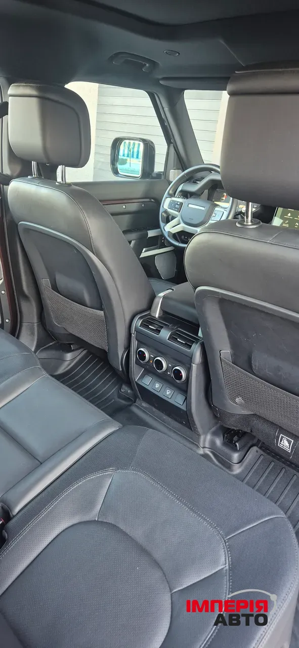 Land Rover Defender - фото 17