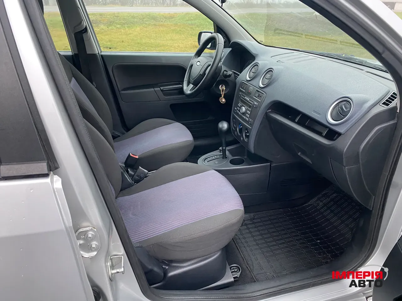 Ford Fusion - фото 14