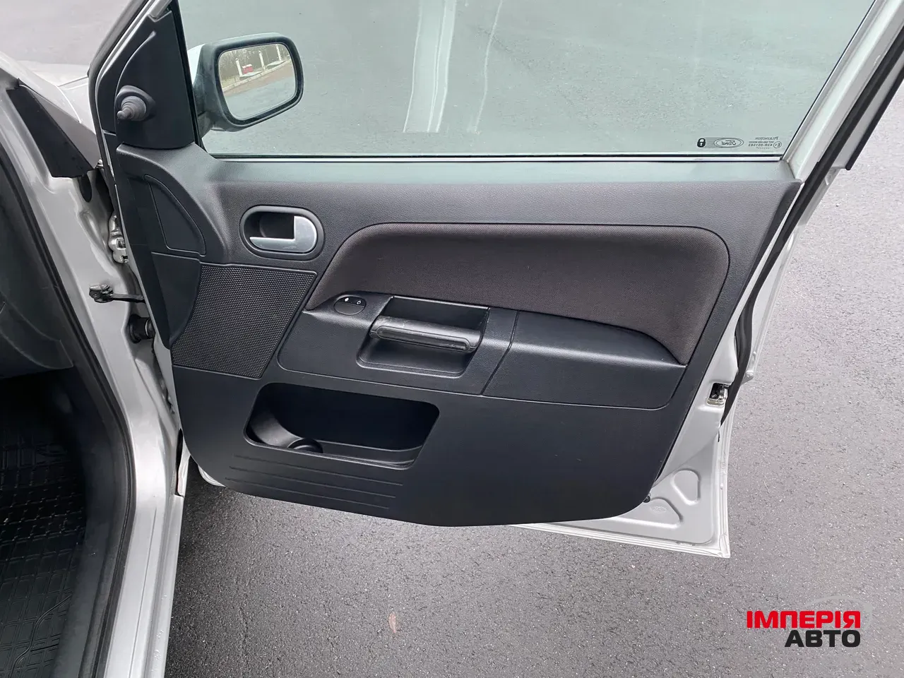 Ford Fusion - фото 13