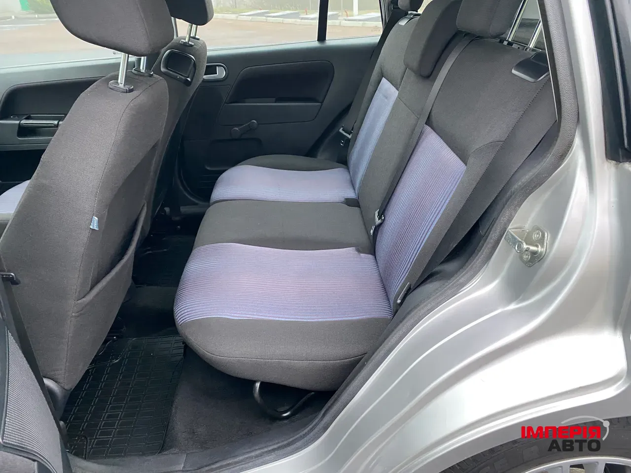 Ford Fusion - фото 11