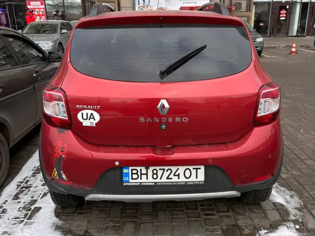 Renault Sandero - фото 2