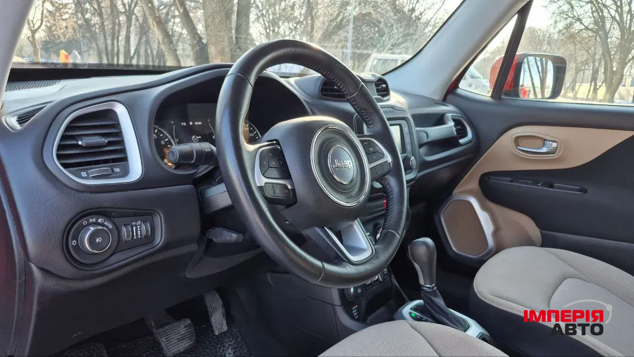 Jeep Renegade - фото 11