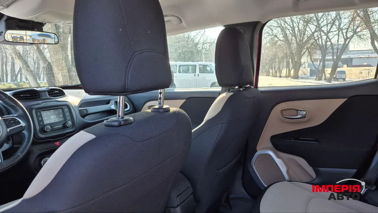 Jeep Renegade - фото 21