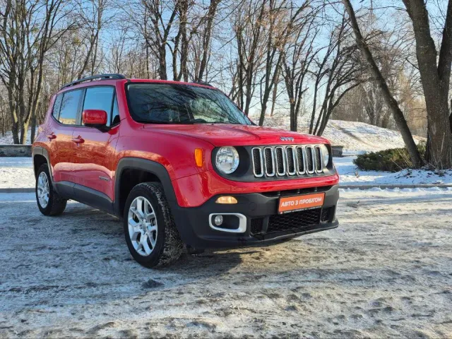 Jeep Renegade - фото 3