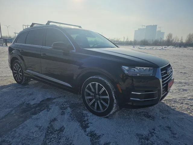 Audi Q7 - фото 3