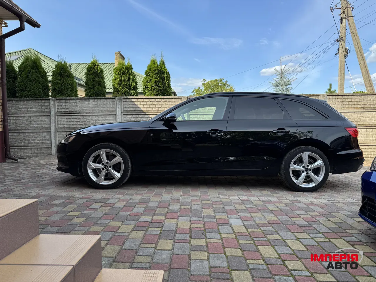 Audi A4 - фото 12