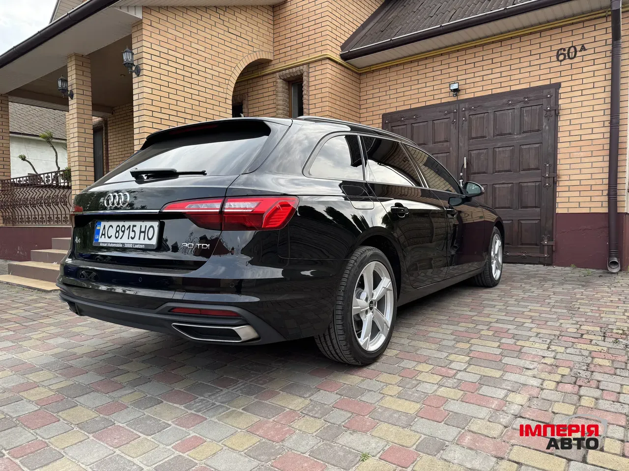 Audi A4 - фото 23