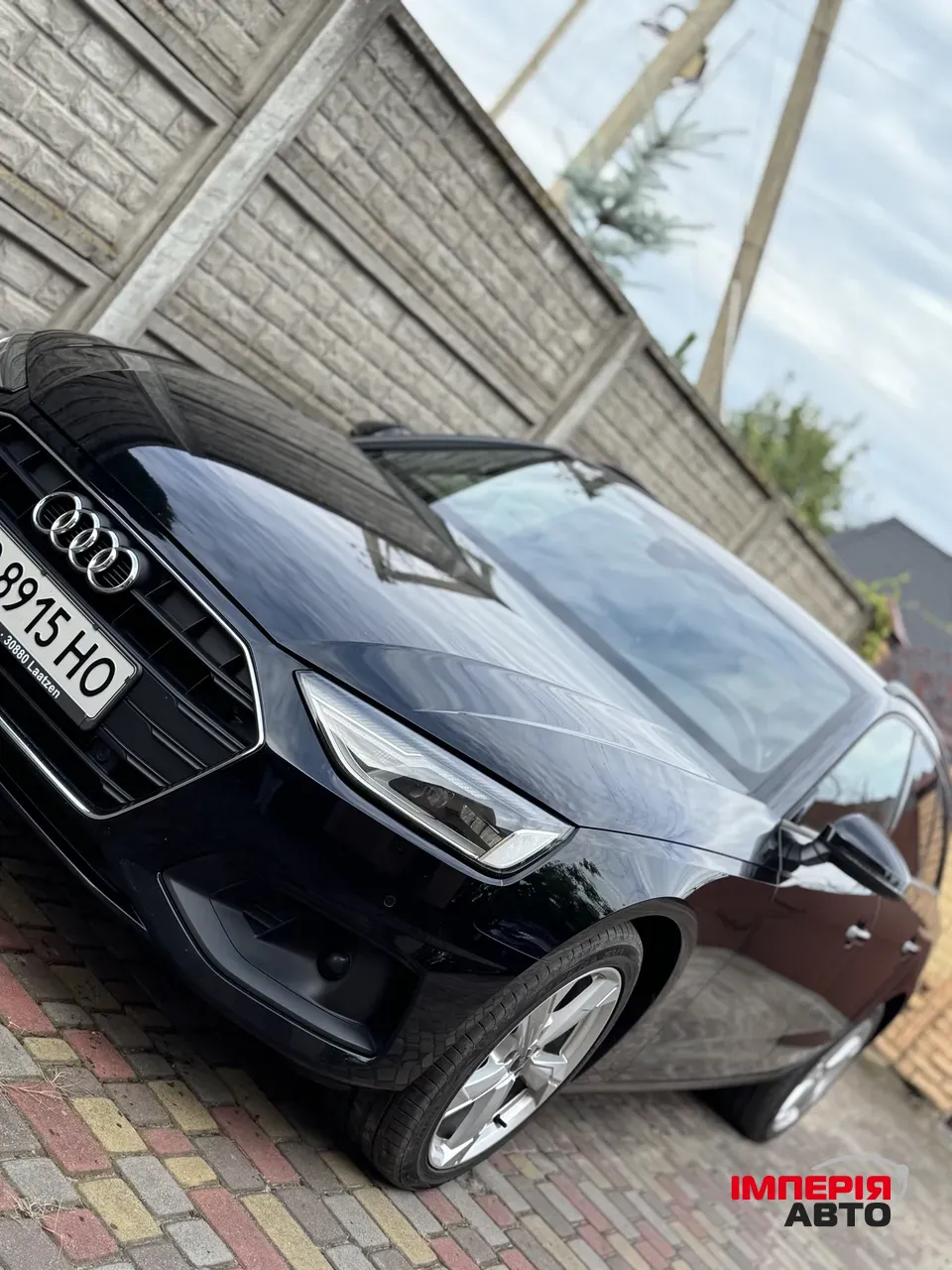 Audi A4 - фото 5