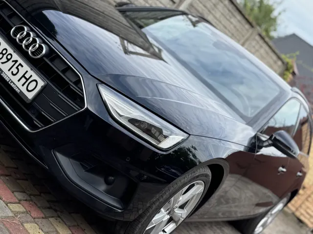 Audi A4 - фото 5