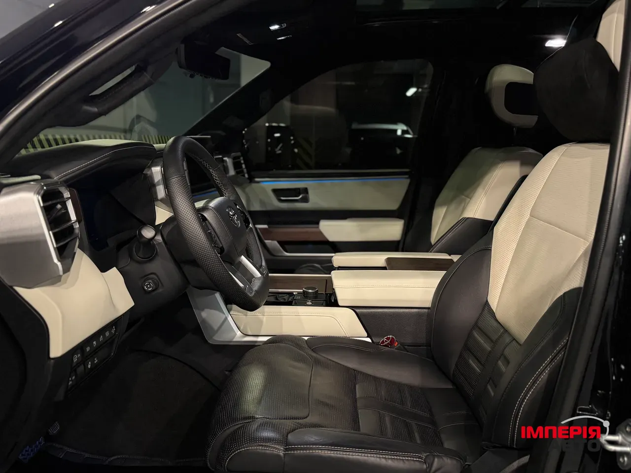 Toyota Sequoia - фото 20