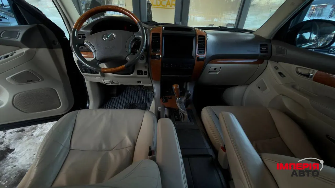 Lexus GX - фото 6