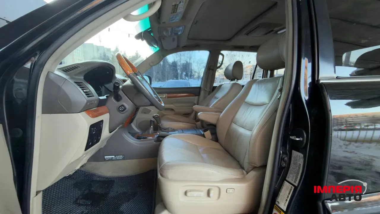 Lexus GX - фото 9