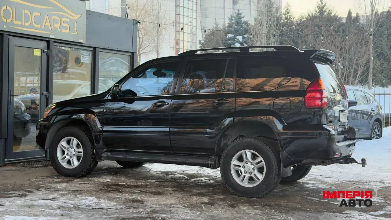 Lexus GX - фото 12