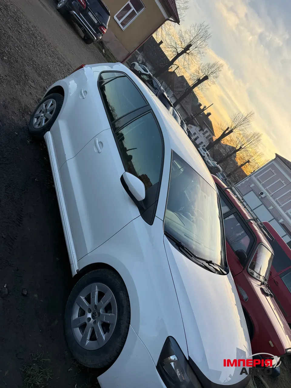 Volkswagen Polo - фото 7