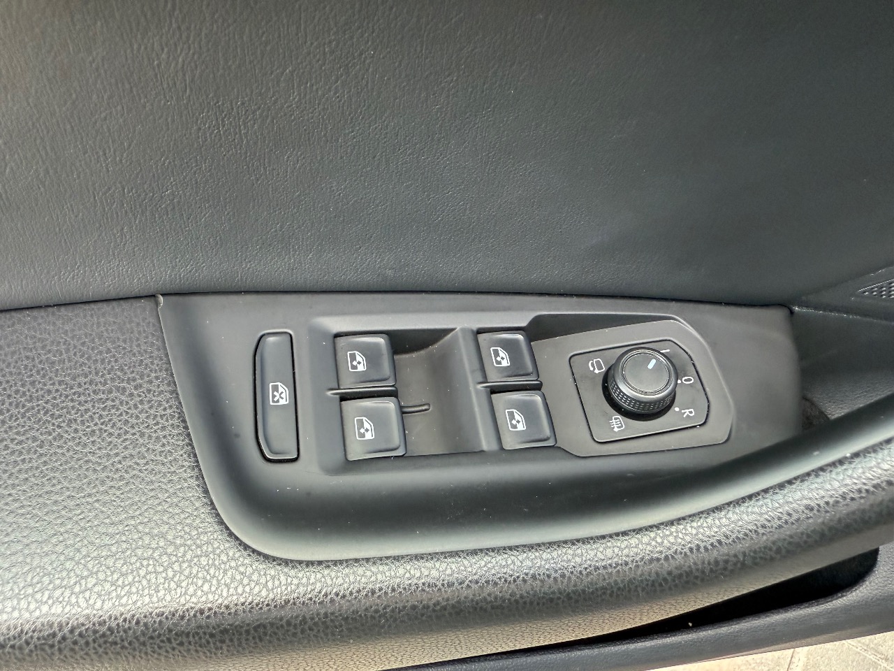 Volkswagen Arteon - фото 30