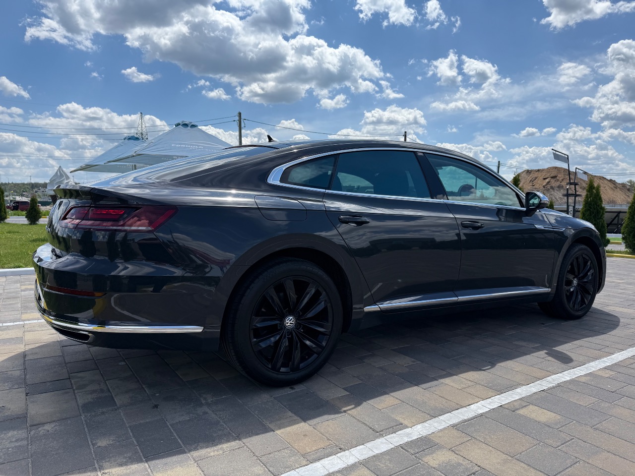 Volkswagen Arteon - фото 8
