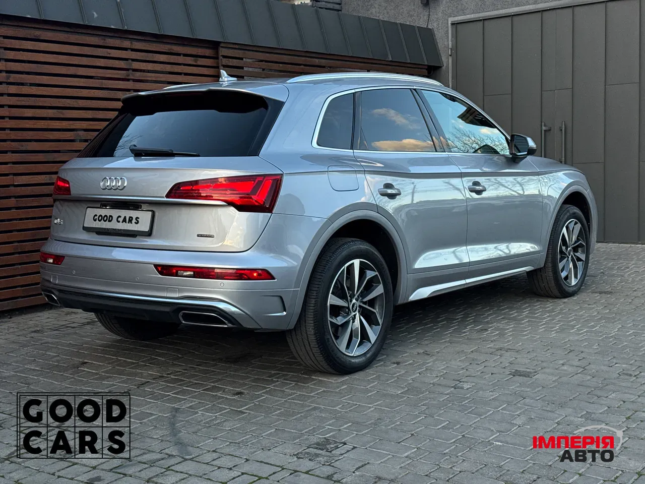 Audi Q5 - фото 7