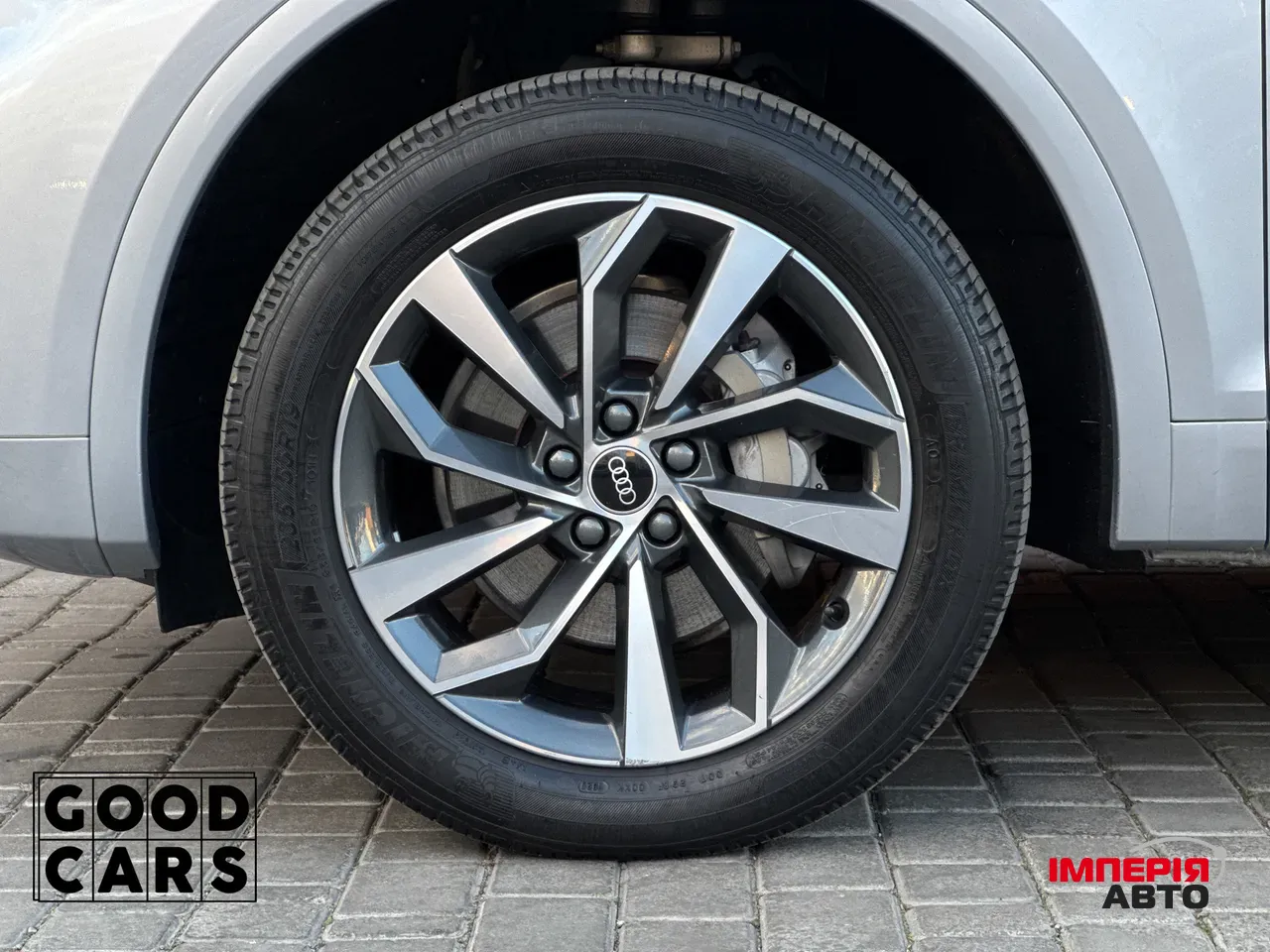 Audi Q5 - фото 13