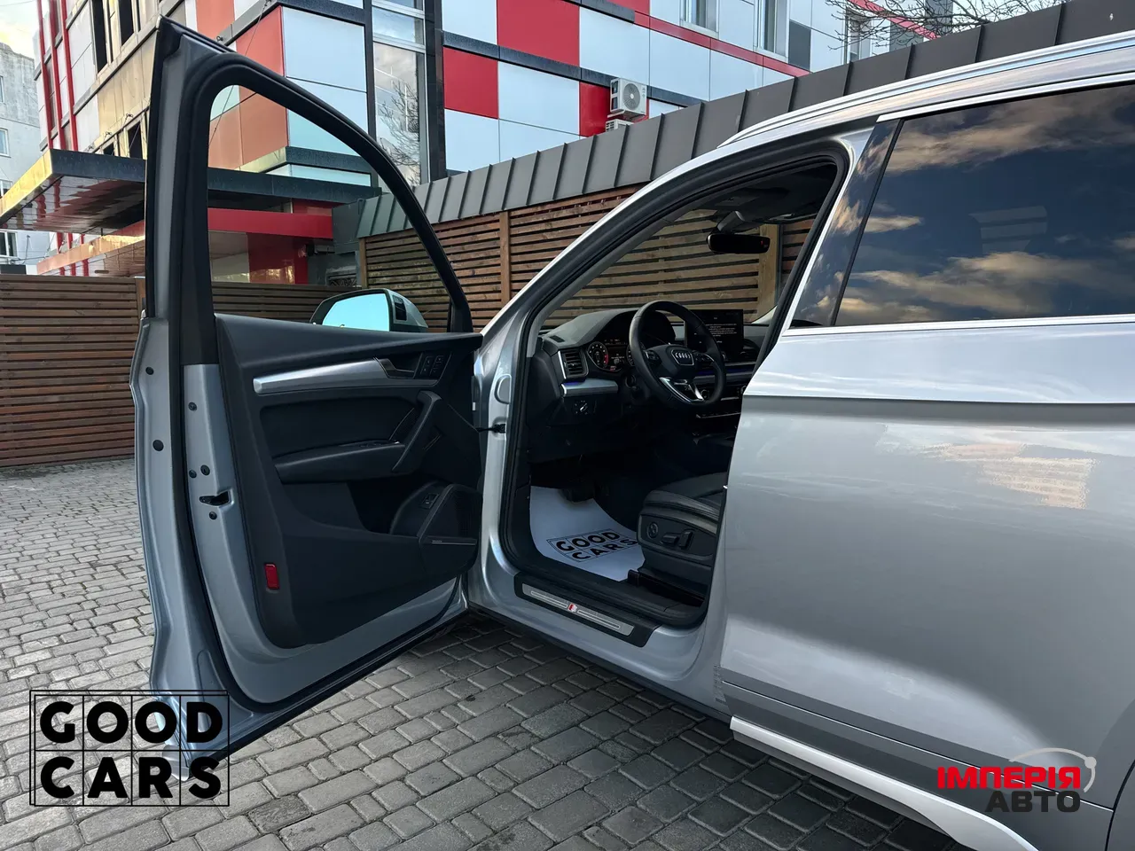 Audi Q5 - фото 23