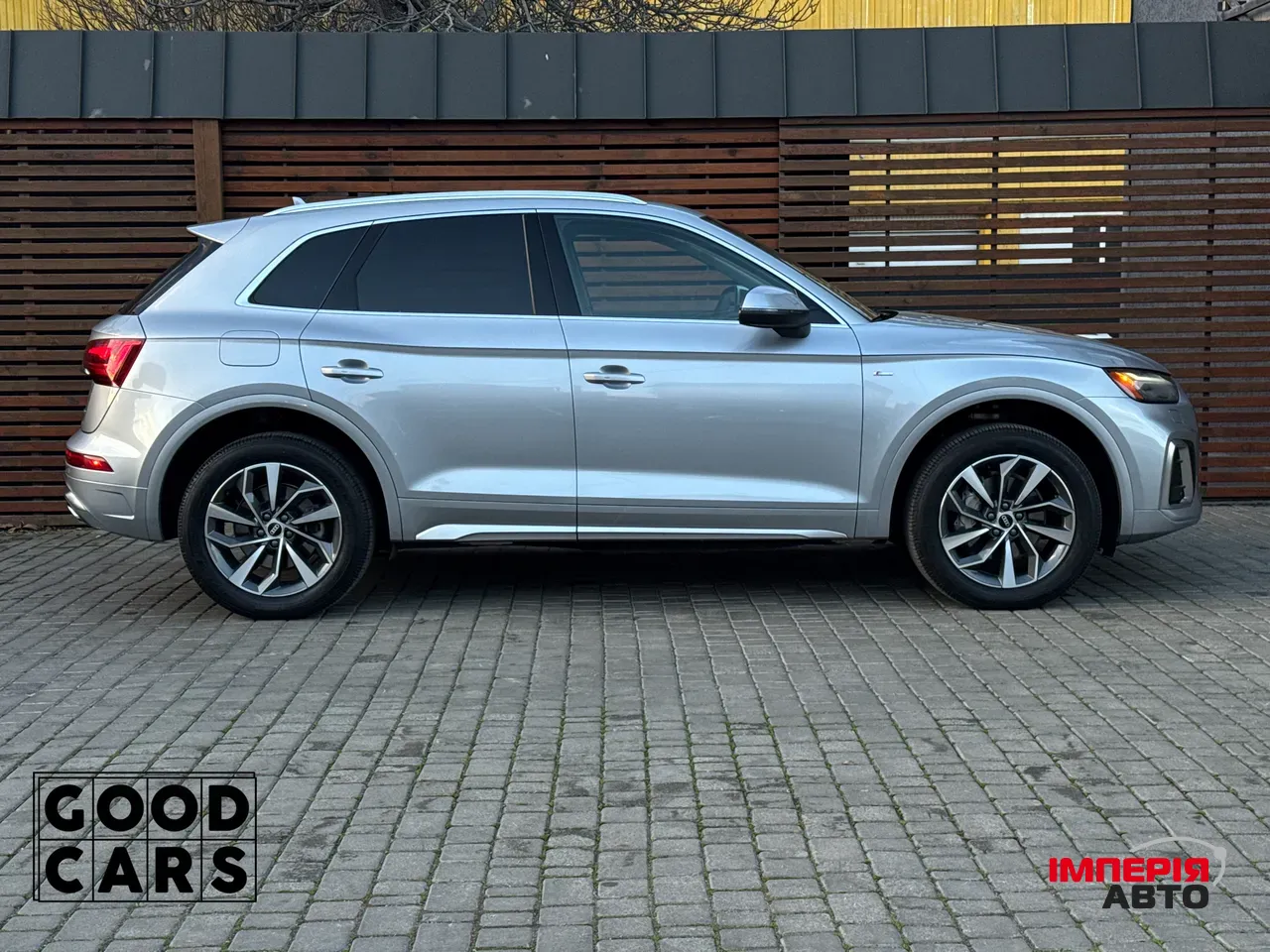 Audi Q5 - фото 8