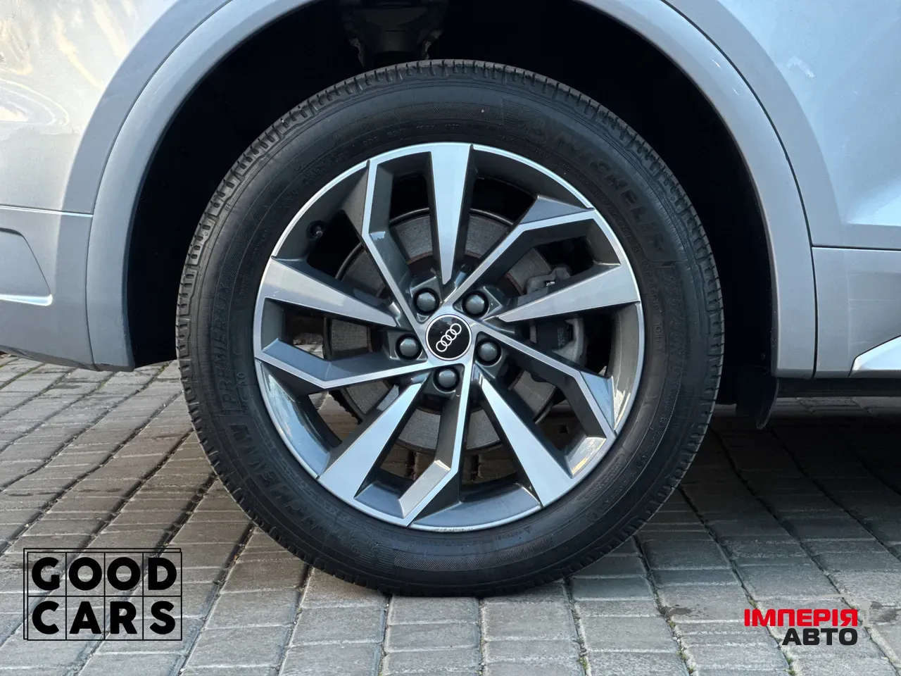 Audi Q5 - фото 15