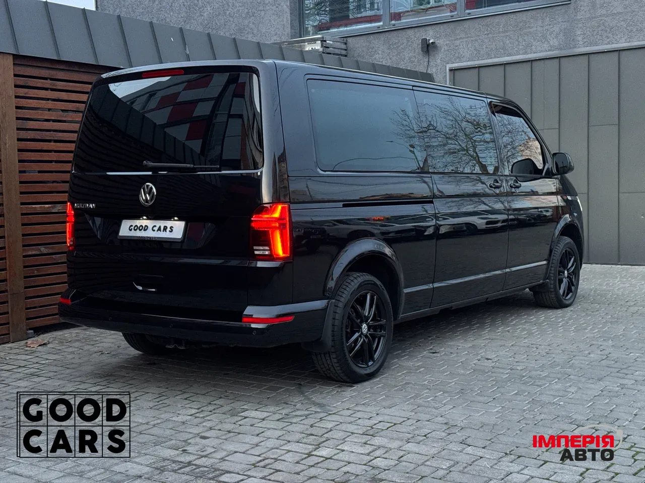 Volkswagen Multivan - фото 7