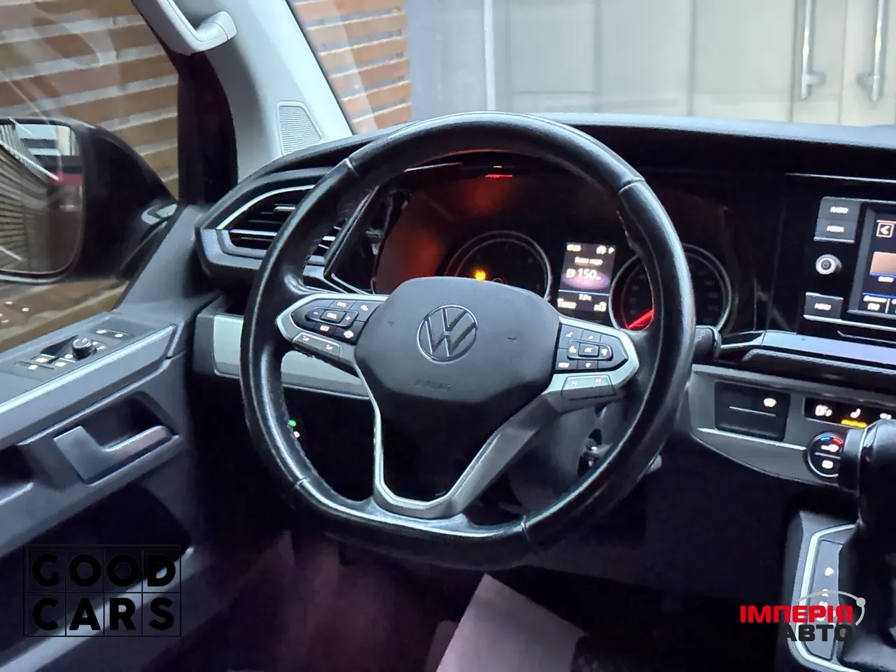 Volkswagen Multivan - фото 33