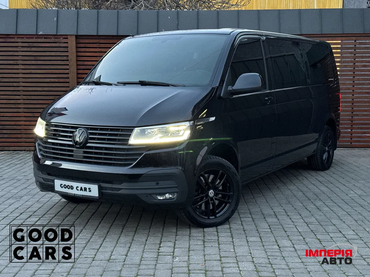 Volkswagen Multivan - фото 1