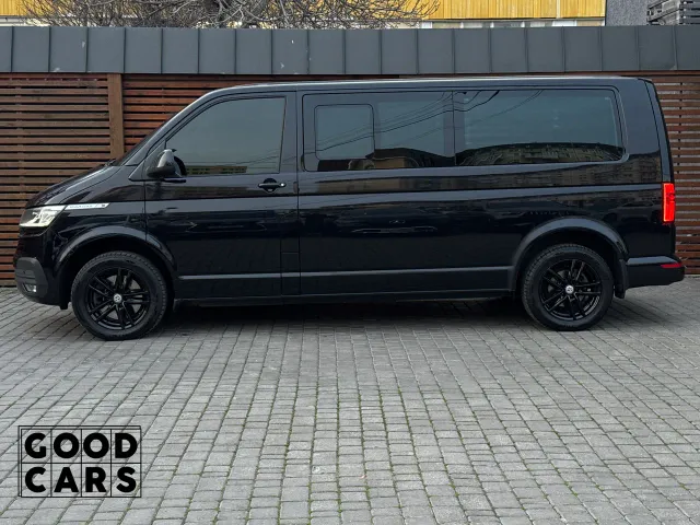 Volkswagen Multivan - фото 4