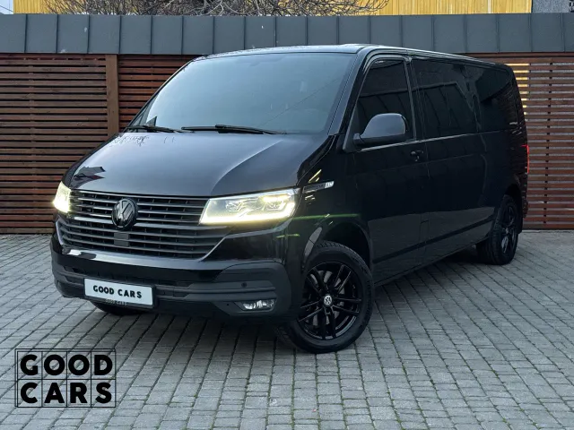 Volkswagen Multivan - фото 1