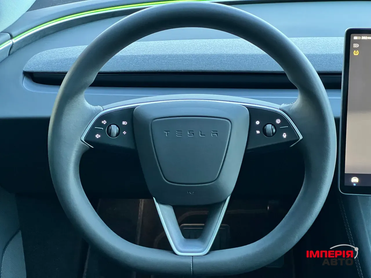 Tesla Model 3 - фото 11