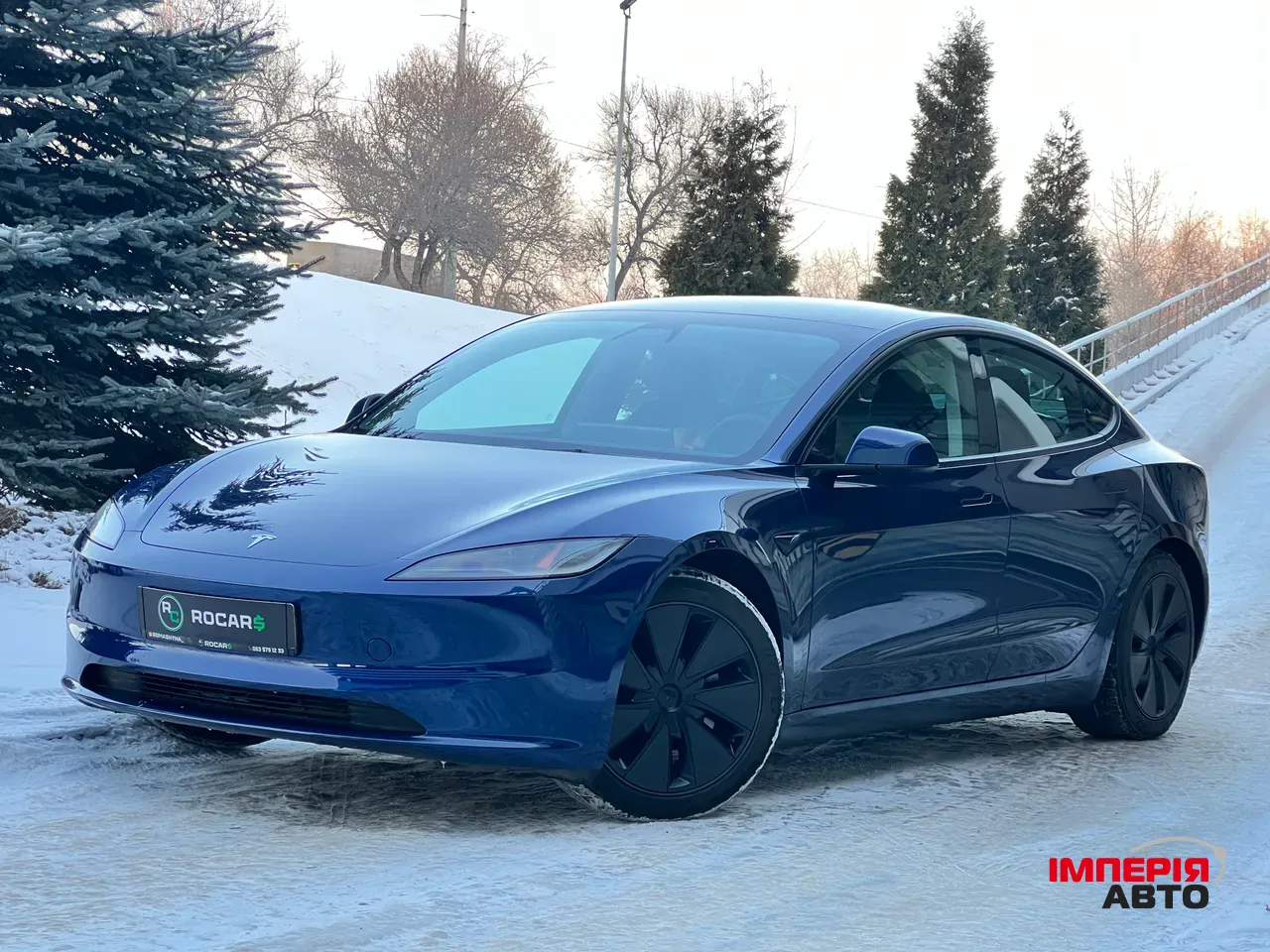 Tesla Model 3 - фото 3