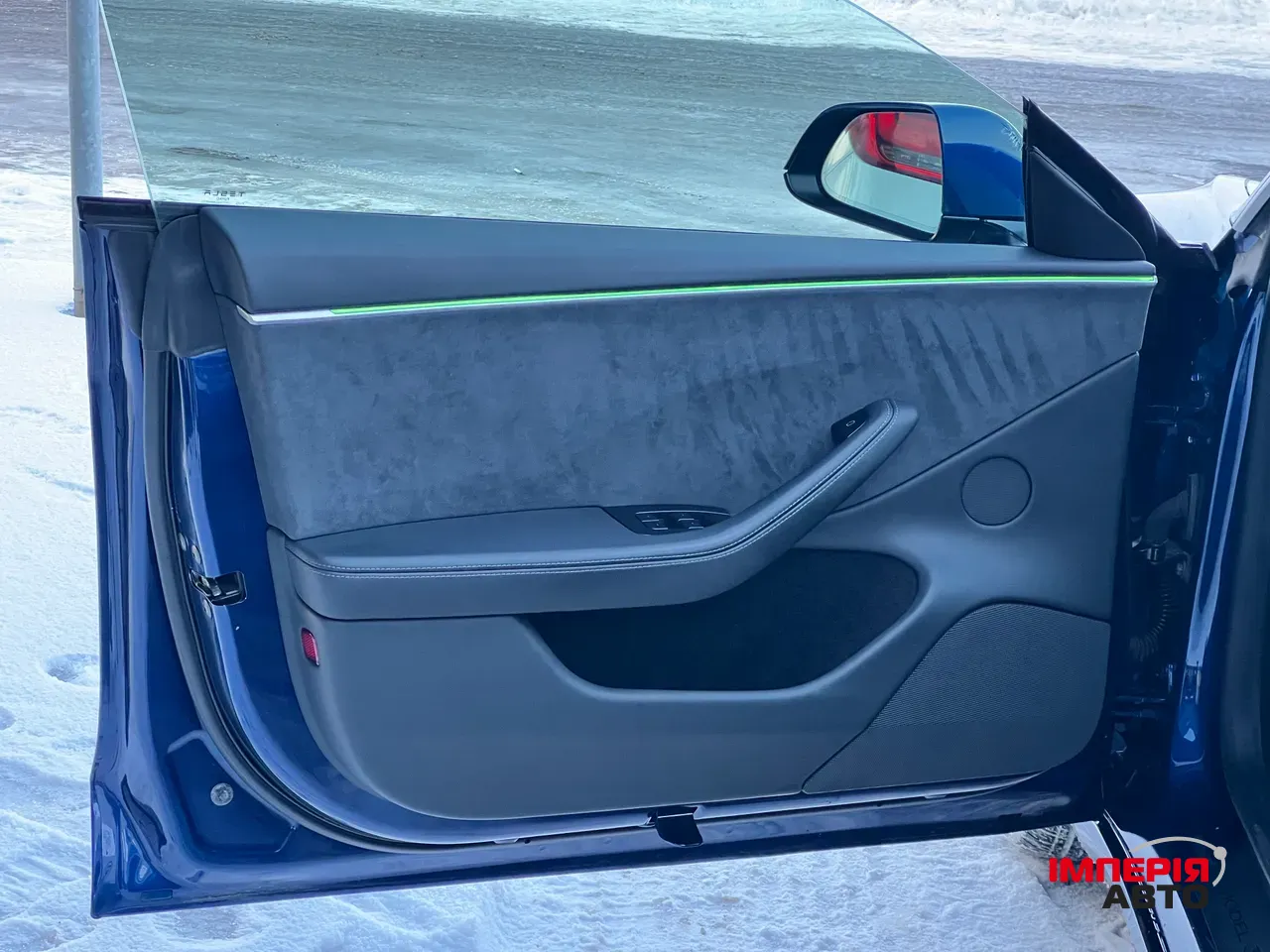 Tesla Model 3 - фото 8