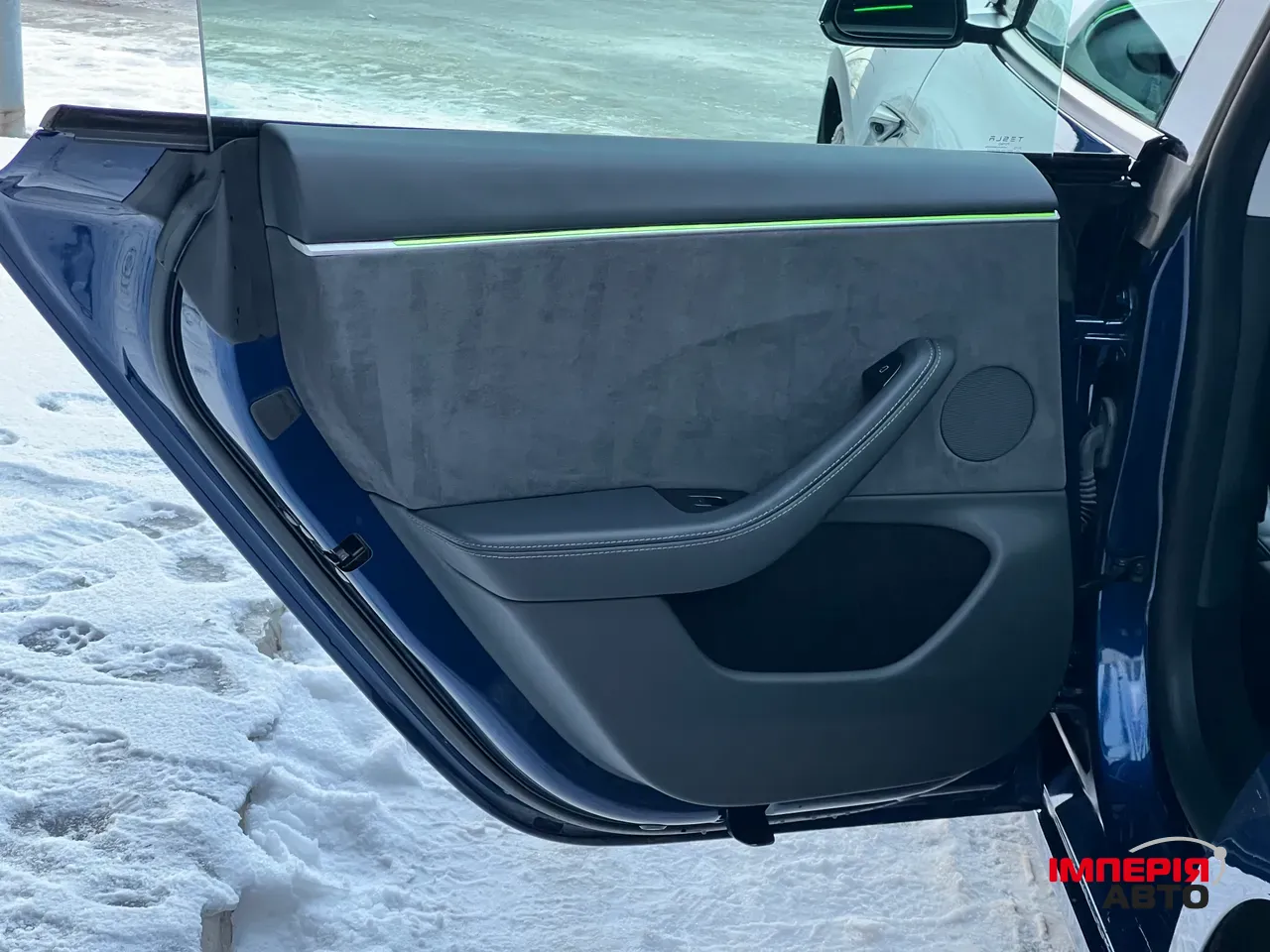 Tesla Model 3 - фото 15